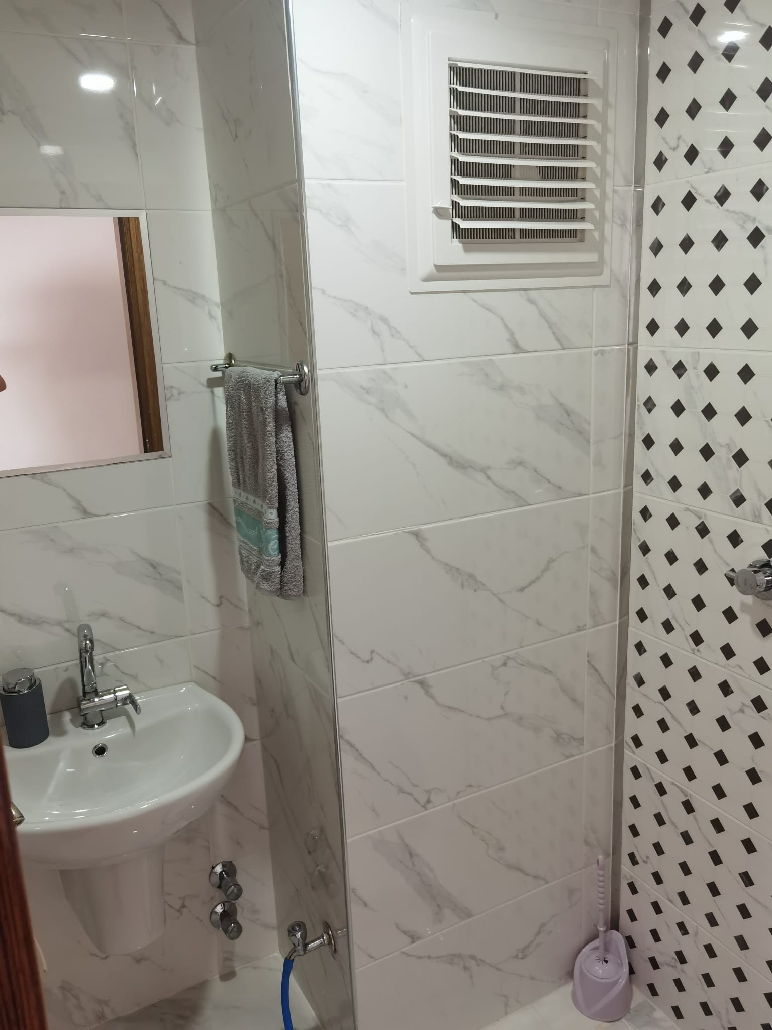 KÜTÜKÇÜ’NÜN EN GÖZDE YERİNDE 3+1 125m2 KATTA ASANSÖRLÜ SATILIK DAİRE!